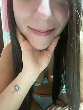 lucioliveira online show from September 25, 1:15 pm