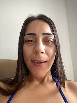 lucioliveira online show from March 11, 3:18 pm
