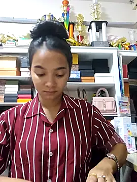 Snapshot of Natural_Asian_Girl chatting on September 30, 1:27 pm Natural Asian Girl online show from September 30, 1:27 pm