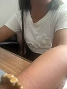 Pilipinalyn23 online show from July 29, 3:04 am