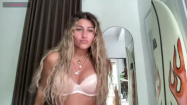 GoddessDove online show from February 6, 1:10 am