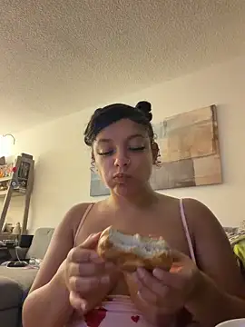 allybluee777 online show from February 8, 12:25 am