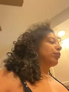 allybluee777 online show from July 21, 2:19 pm