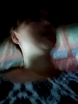 XoiXoi232 online show from September 25, 3:32 am