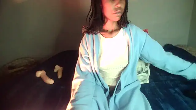 blueyXxX online show from May 24, 4:34 pm