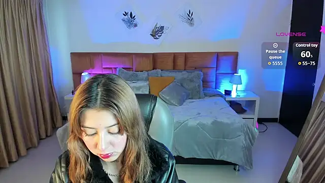 Catti Brie online show from September 9, 11:32 am