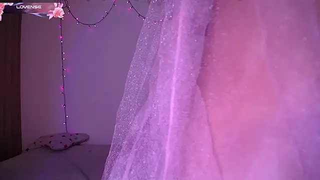 dark  nymph online show from February 15, 9:22 pm