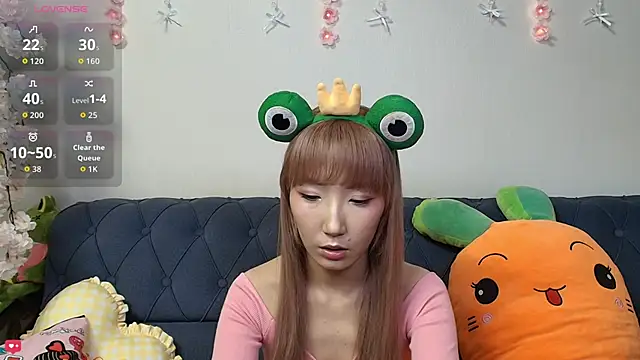 Yume ko online show from June 27, 11:54 pm
