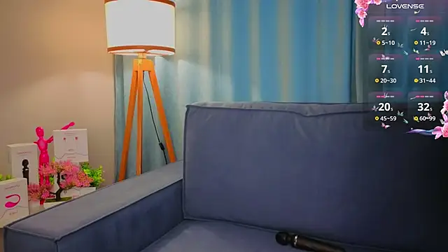 Snapshot of Lolisin chatting on May 13, 4:37 pm Lolisin online show from May 13, 4:37 pm
