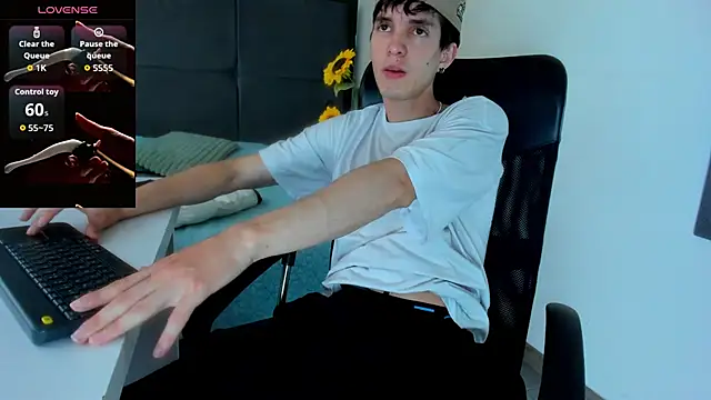 Jheampiiero online show from March 29, 2:06 pm