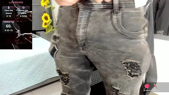 Jheampiiero online show from April 4, 10:07 pm