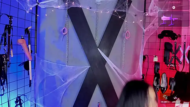 VictoryaLiah BDSM online show from October 10, 12:37 pm