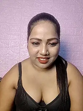 hornypriya696 online show from October 18, 6:08 pm