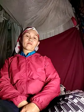 MaiHoa69 online show from March 19, 8:29 am