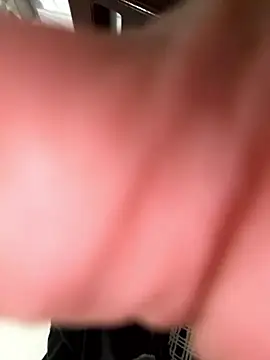 Snapshot of Siaka_201 chatting on January 6, 11:47 am Siaka 201 online show from January 6, 11:47 am