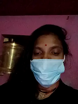 Snapshot of Shakshi_ji chatting on October 13, 1:44 pm Shakshi ji online show from October 13, 1:44 pm