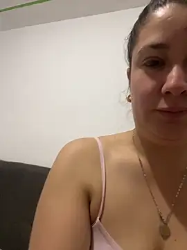 Snapshot of Abby-LS chatting on April 20, 11:35 am Abby-LS online show from April 20, 11:35 am