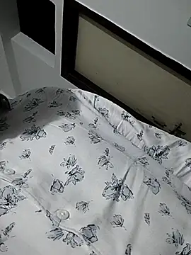 Snapshot of Satyachowdary199623 chatting on November 17, 12:05 am Satyachowdary199623 online show from November 17, 12:05 am