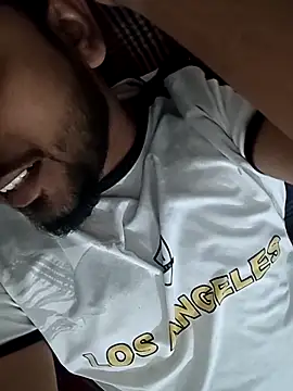 Snapshot of Satyachowdary199623 chatting on February 10, 4:44 pm Satyachowdary199623 online show from February 10, 4:44 pm