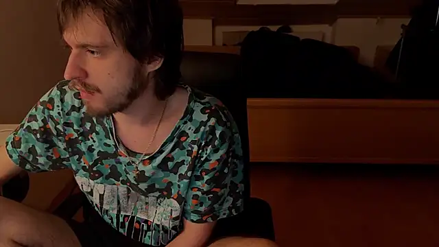 Snapshot of Bez3ybik chatting on February 24, 11:36 pm Bez3ybik online show from February 24, 11:36 pm