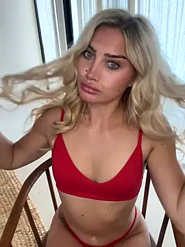 Snapshot of auriangel chatting on November 27, 1:51 am auriangel online show from November 27, 1:51 am