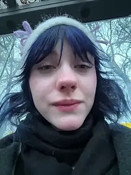 Only April online show from March 20, 4:06 am