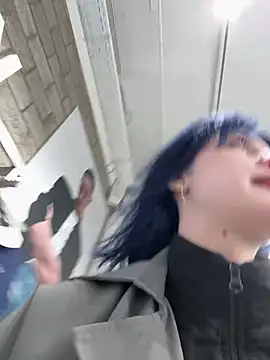 Only April online show from April 17, 7:44 am