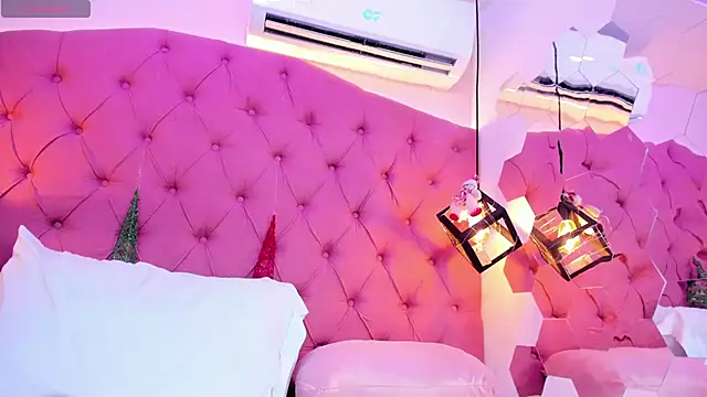 HannaPotther online show from December 23, 3:04 am