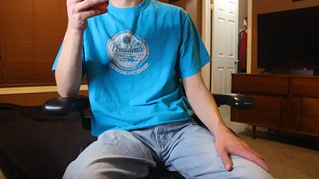 jjjjjfive online show from March 23, 2:37 am