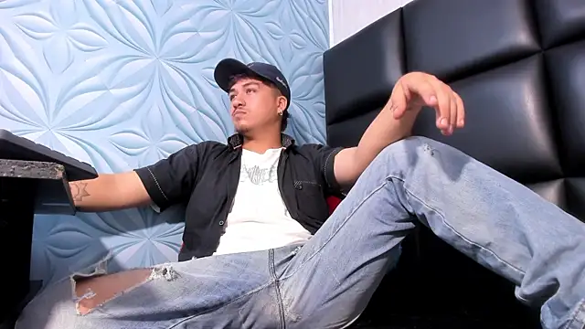 juanmechanic  online show from January 16, 5:00 am