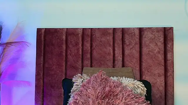 IvyJhons online show from September 9, 11:54 am