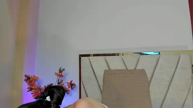 IvyJhons online show from November 26, 11:44 am