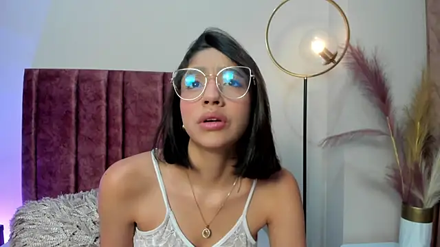 IvyJhons online show from January 10, 12:07 pm