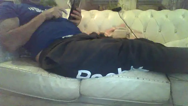 Snapshot of nesx@xh chatting on October 26, 5:30 pm nesxxh online show from October 26, 5:30 pm