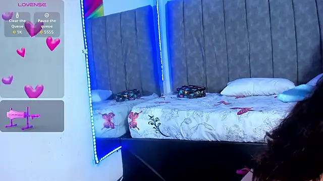 Lucia78couple online show from January 10, 1:57 pm