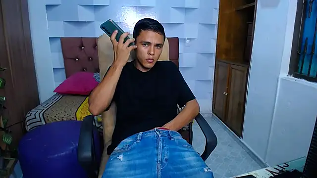 angelss 666 online show from December 19, 3:24 am