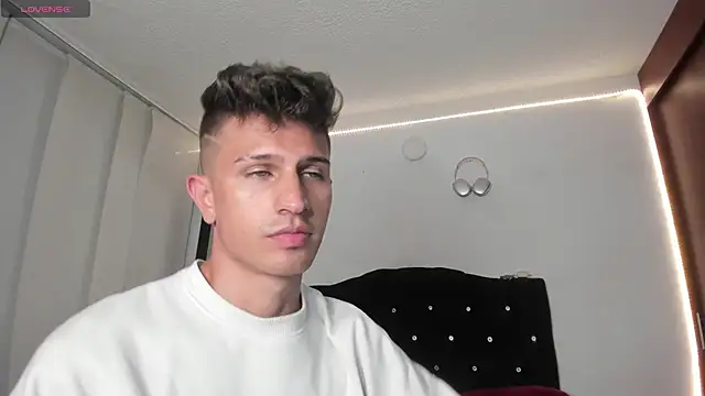 kevin ahss online show from October 11, 10:52 pm