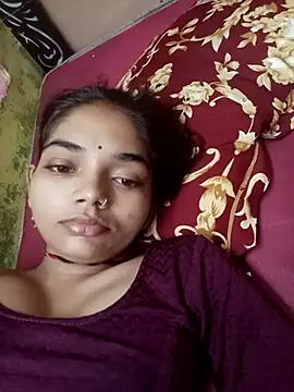 Snapshot of Hitsda chatting on September 23, 12:13 am Hitsda online show from September 23, 12:13 am