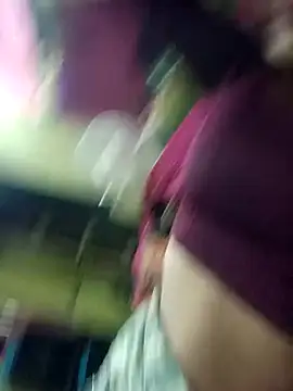 Snapshot of Hitsda chatting on October 7, 11:24 pm Hitsda online show from October 7, 11:24 pm