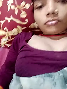 Snapshot of Hitsda chatting on October 14, 12:44 am Hitsda online show from October 14, 12:44 am