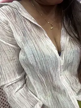 Snapshot of Naughty-Kamini chatting on October 30, 5:24 pm Naughty-Kamini online show from October 30, 5:24 pm