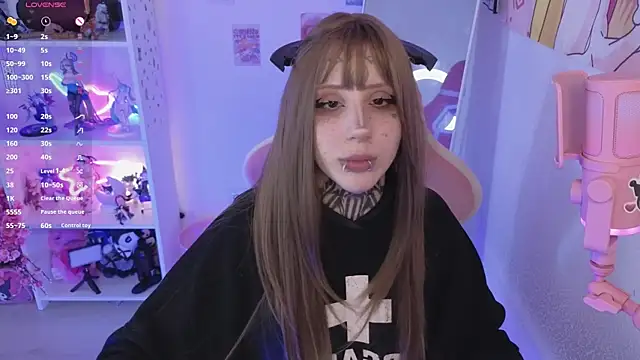 Nana stolass online show from May 24, 11:59 am
