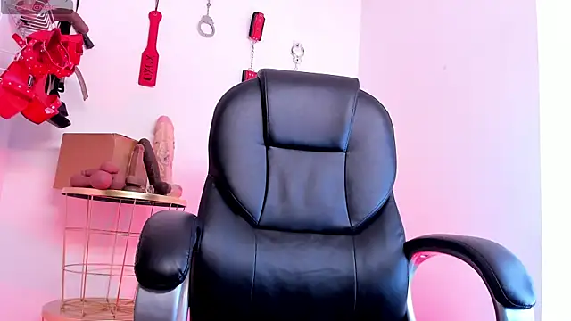 Snapshot of miss_skarleth_ chatting on October 15, 11:54 am miss skarleth online show from October 15, 11:54 am