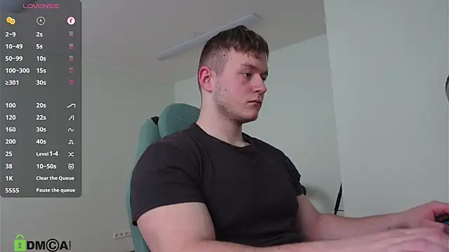 Snapshot of Richard_Dullas chatting on February 5, 7:35 am Richard Dullas online show from February 5, 7:35 am