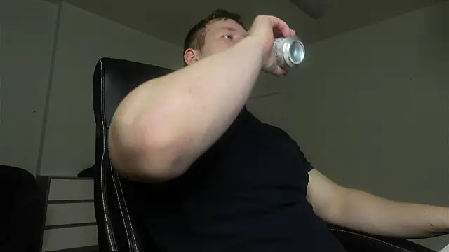 Snapshot of Richard_Dullas chatting on February 16, 6:48 pm Richard Dullas online show from February 16, 6:48 pm