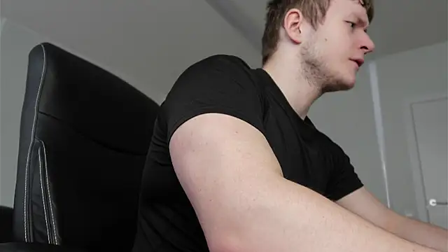 Snapshot of Richard_Dullas chatting on March 30, 1:01 pm Richard Dullas online show from March 30, 1:01 pm