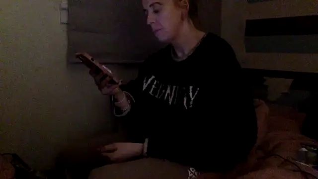 Bellababexox online show from May 16, 12:07 am