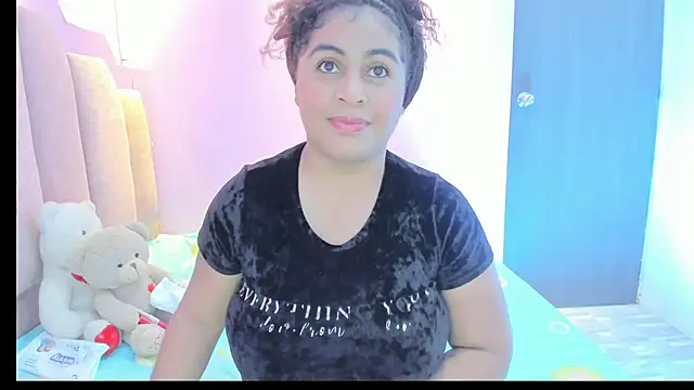 Snapshot of AndreaSweet2 chatting on September 25, 7:50 pm AndreaSweet2 online show from September 25, 7:50 pm