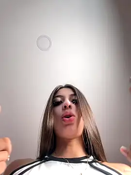 Mavii  online show from September 28, 6:46 pm