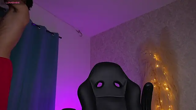 Afro god  online show from January 7, 4:37 am